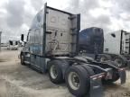 2019 Freightliner Cascadia 126