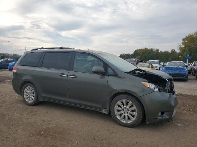 2011 Toyota Sienna xle