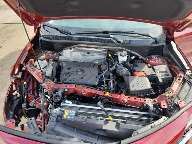 2022 Buick Encore GX Essence
