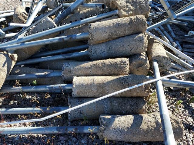 2000 Unknown Poles