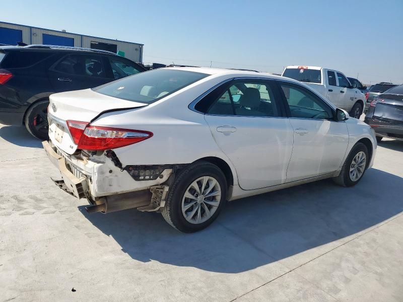 2016 Toyota Camry LE
