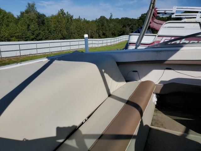 1994 Cobalt 220-Boat