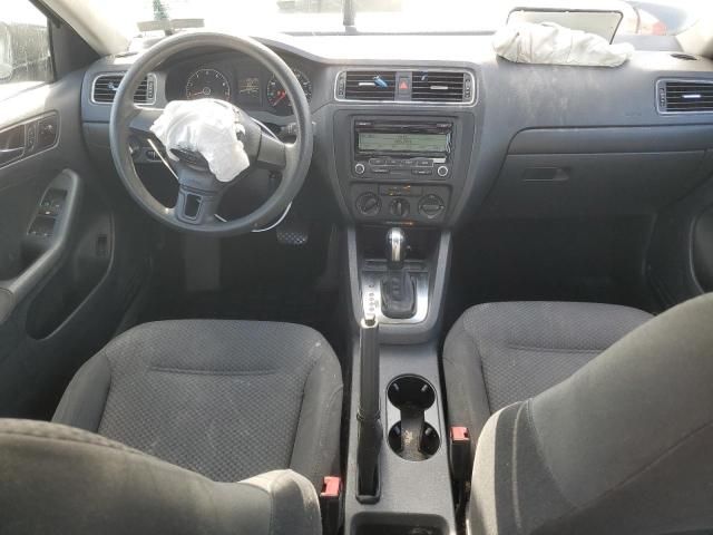 2011 Volkswagen Jetta Base