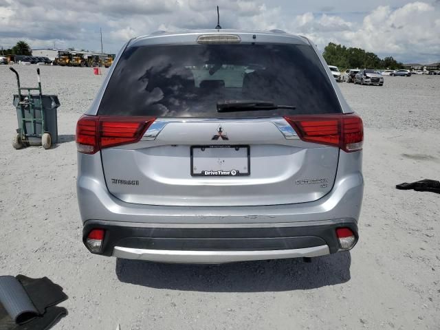 2016 Mitsubishi Outlander SE