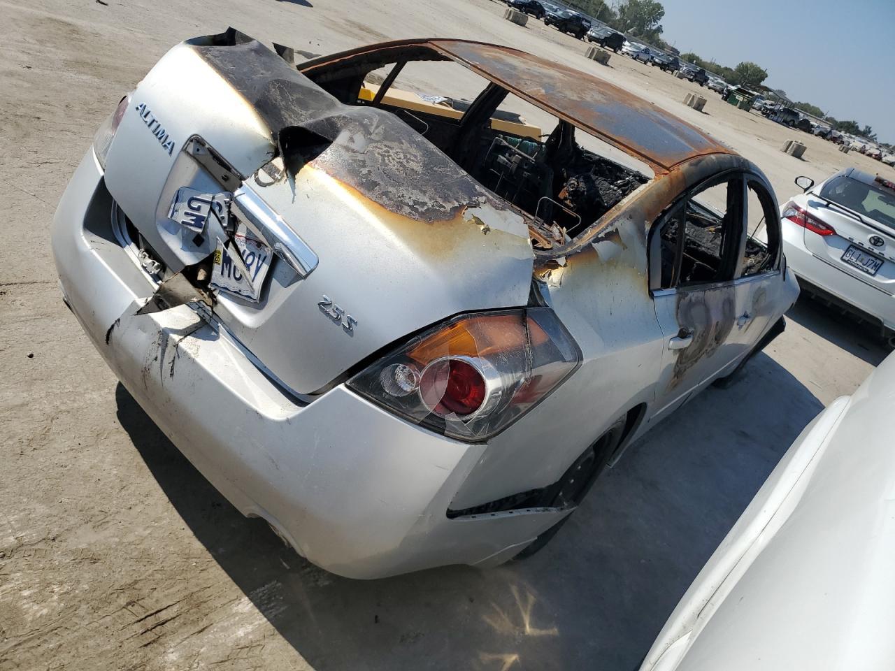 2010 Nissan Altima Base