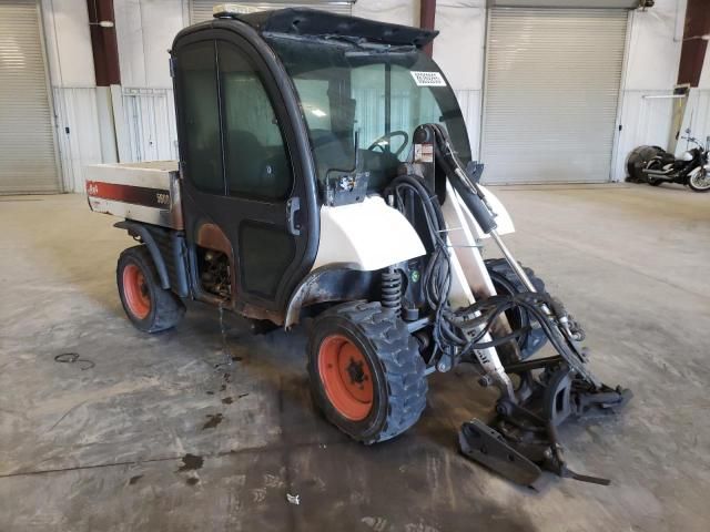 2016 Bobcat Toolcat 5600-Skidder