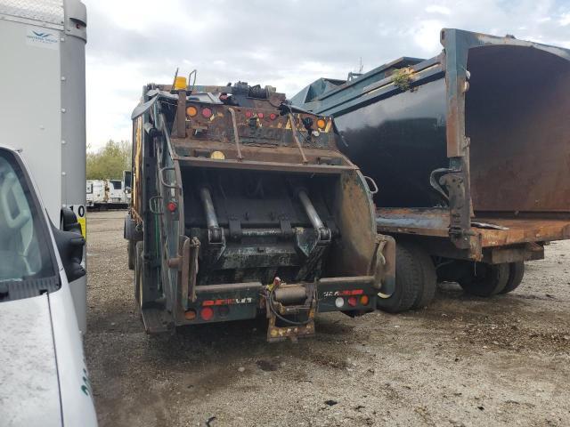 2004 Mack 1991 Mack MR600 Refuse Truck
