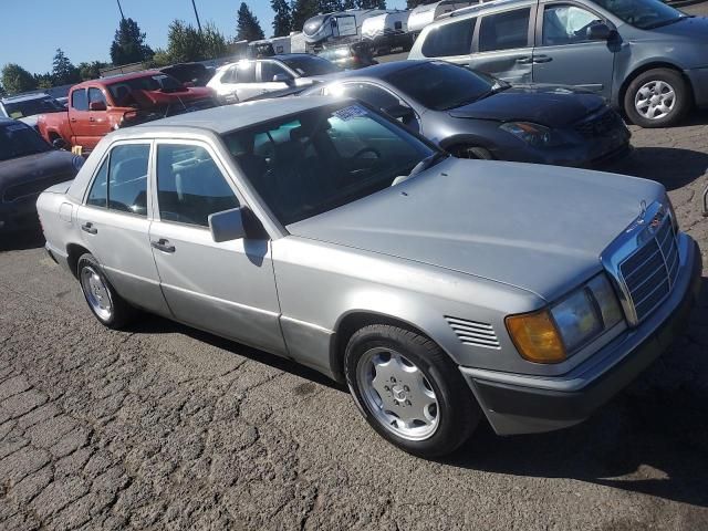 1990 Mercedes-Benz 300 D