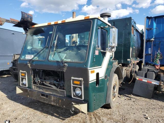 2003 Mack LE600 Refuse Truck