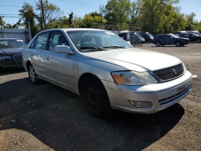 2000 Toyota Avalon XL