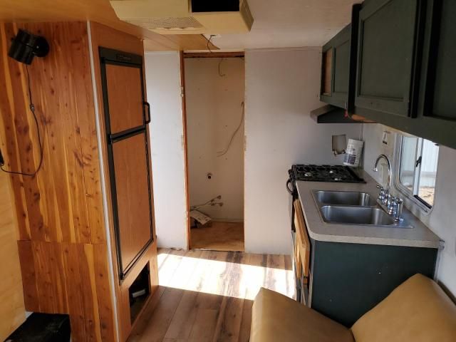 2004 Coachmen Trailer