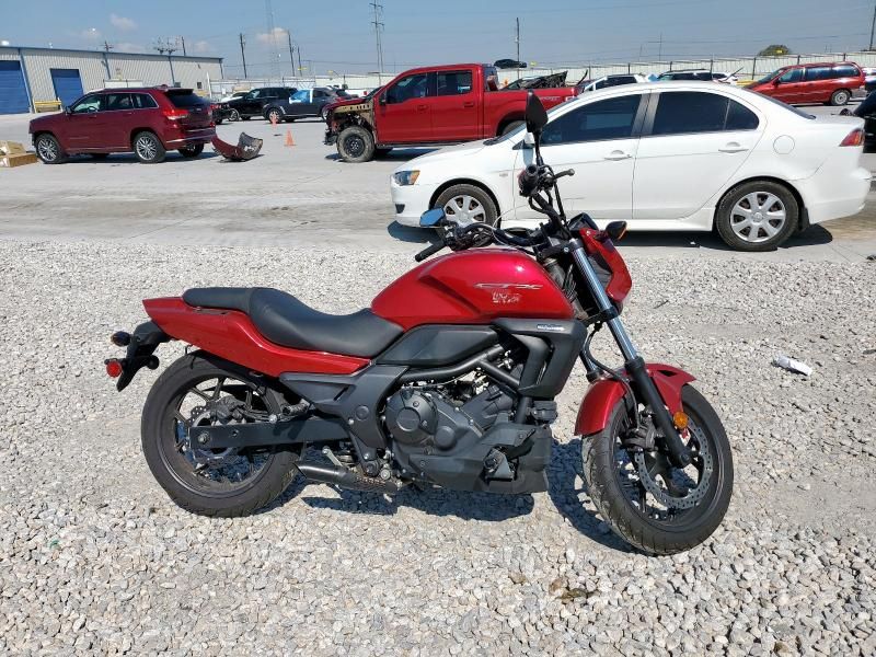 2014 Honda CTX700 N