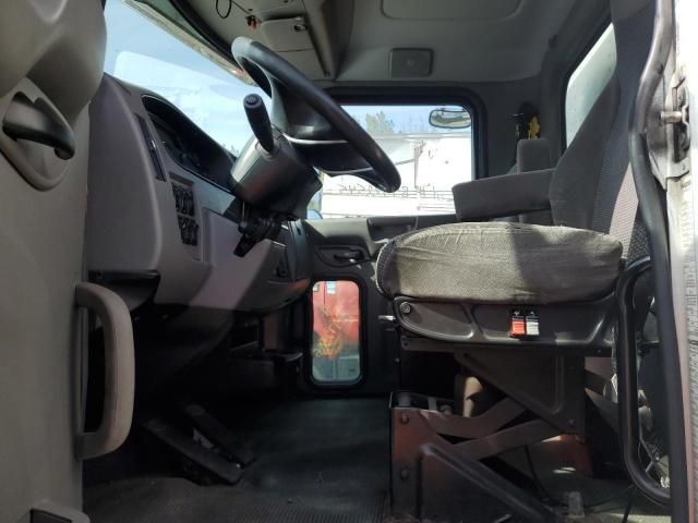 2016 Peterbilt 337