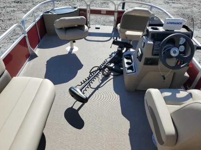 2025 Sun Tracker Bass Buggy 18