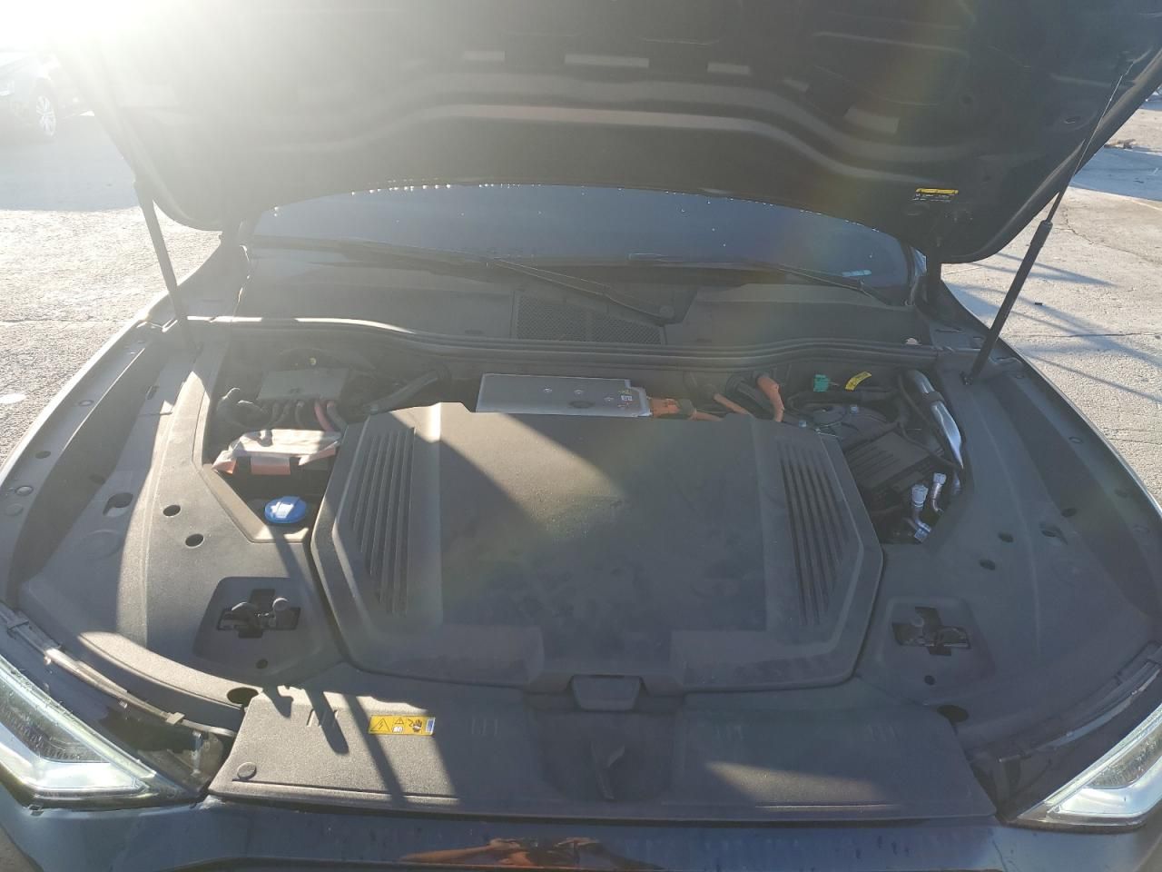 2024 Audi Q8 E-tron Sportback Premium Plus