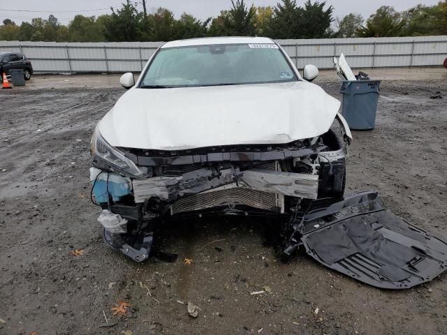 2019 Nissan Altima sv