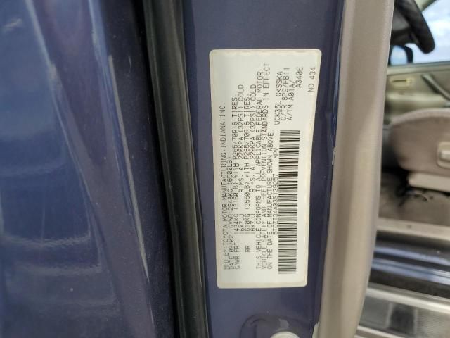 2003 Toyota Sequoia SR5