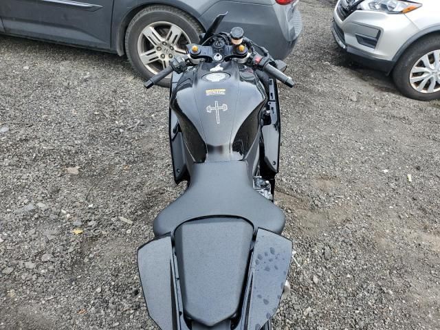 2025 Yamaha YZFR7