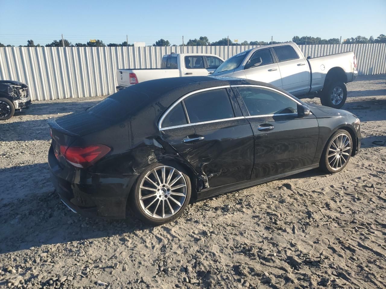 2020 Mercedes-Benz A 220