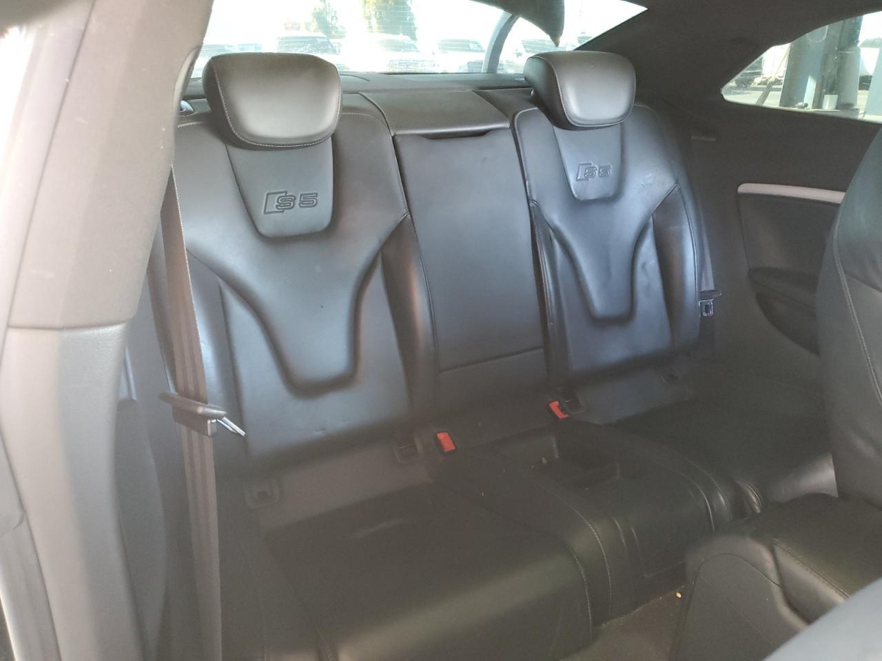 2010 Audi S5 Premium Plus