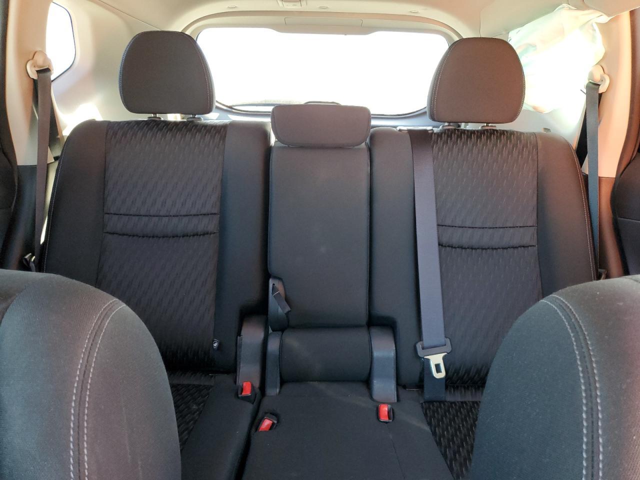 2019 Nissan Rogue s