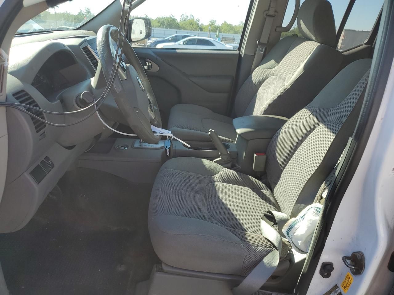 2020 Nissan Frontier s