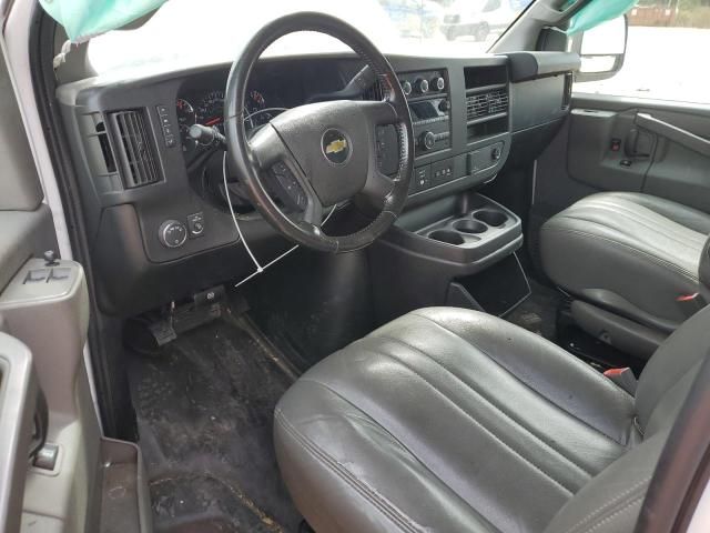 2021 Chevrolet Express G2500