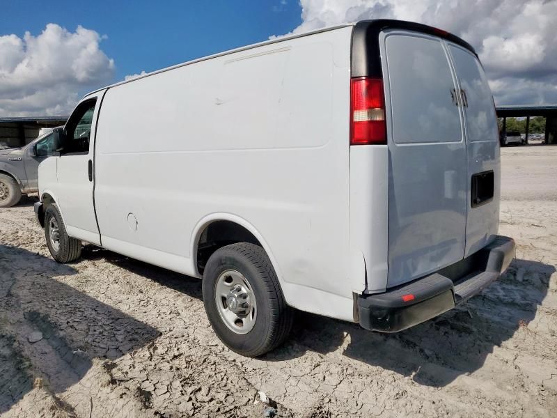 2015 Chevrolet Express G2500