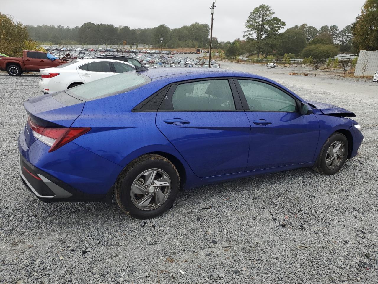 2025 Hyundai Elantra se