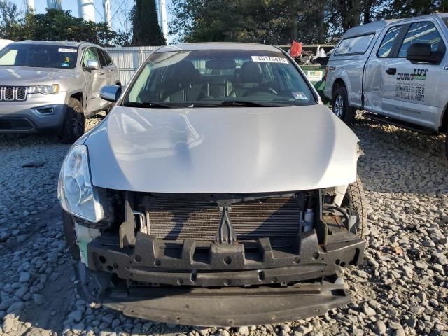 2011 Nissan Altima Base