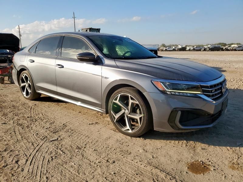 2020 Volkswagen Passat R-Line