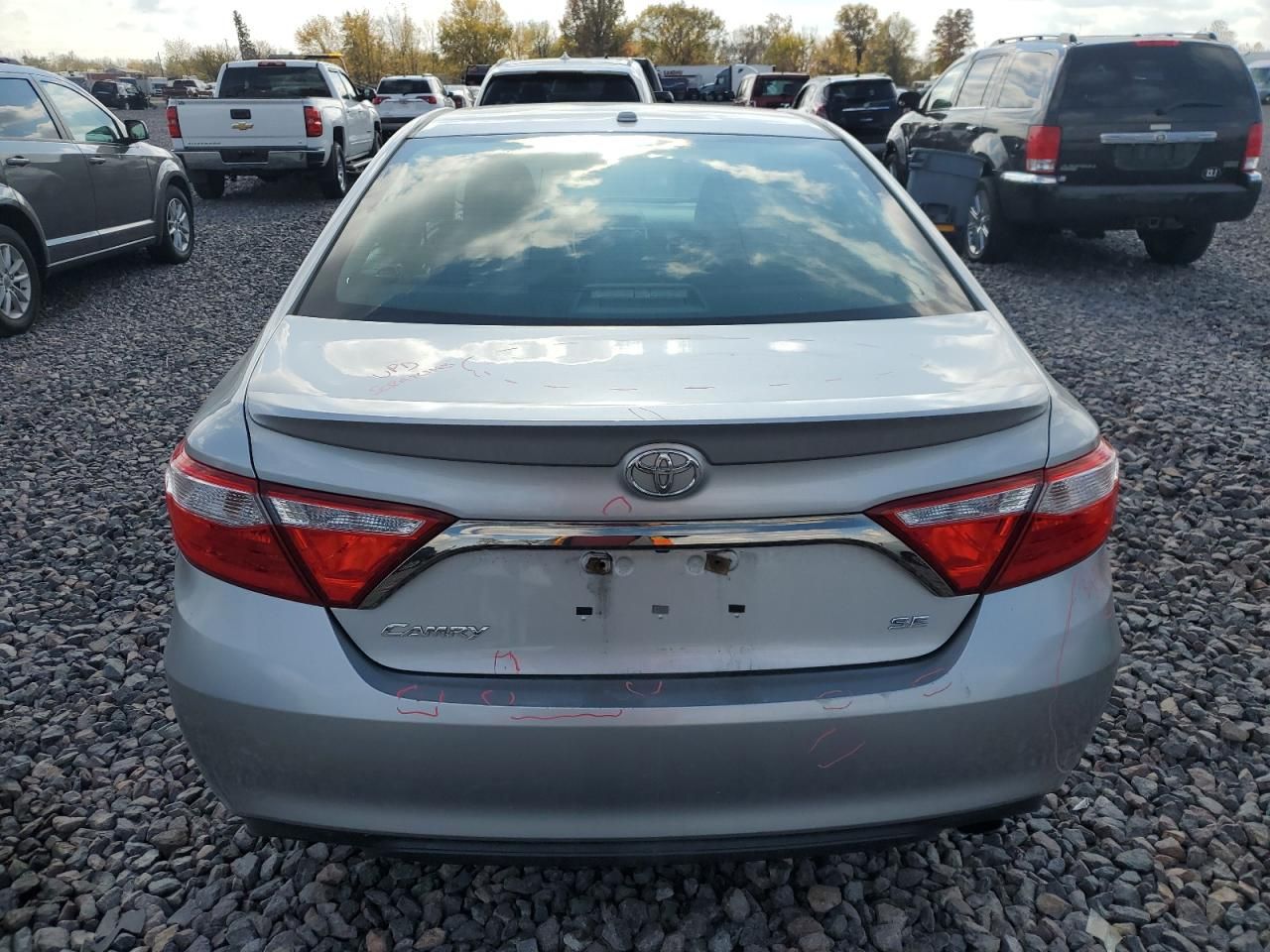 2016 Toyota Camry le