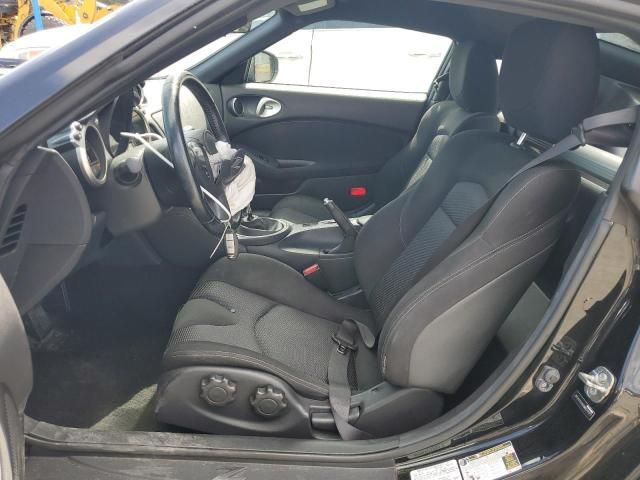 2016 Nissan 370Z Base