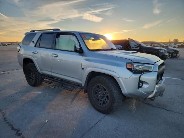 2023 Toyota 4runner se