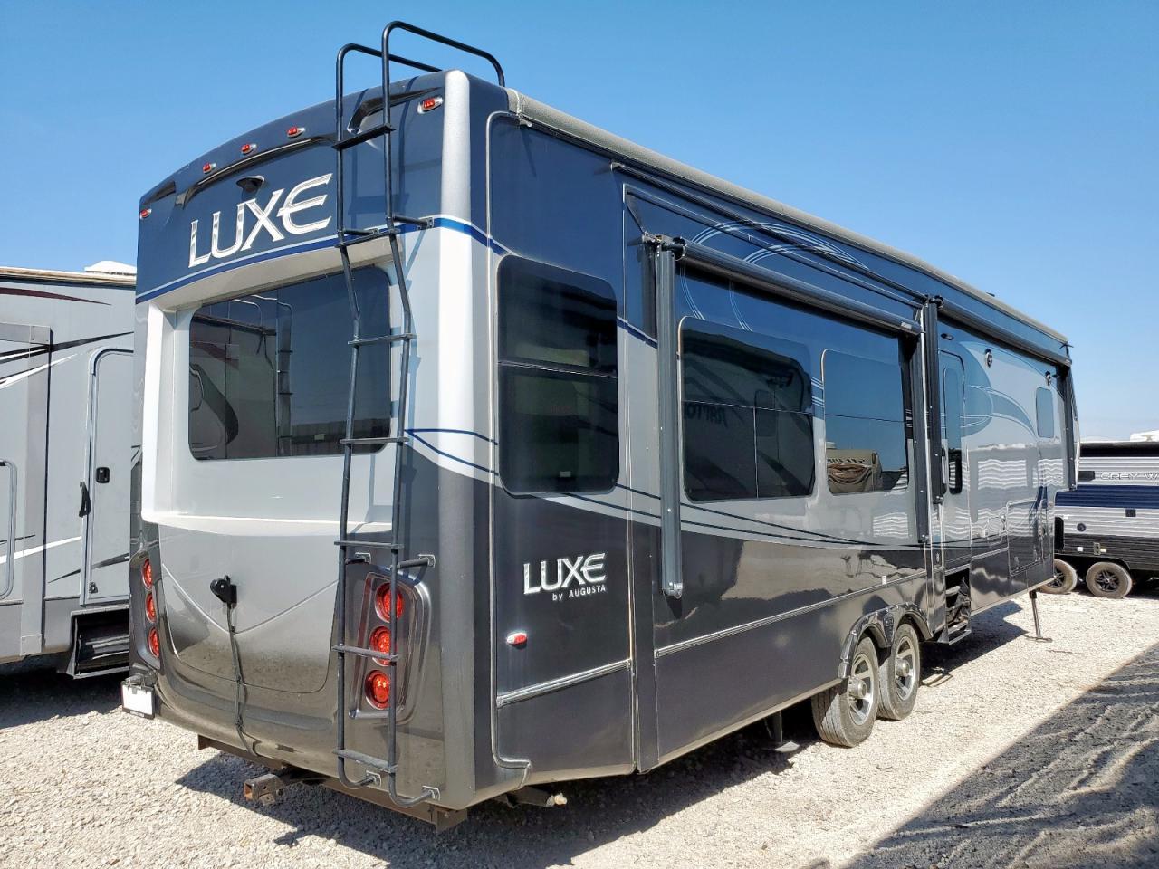 2015 Augusta Travel Trailer