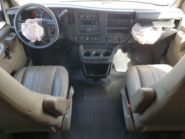 2019 Chev Express G2500