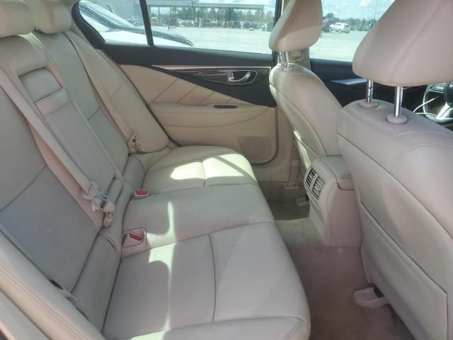 2018 Infiniti Q50 Luxe