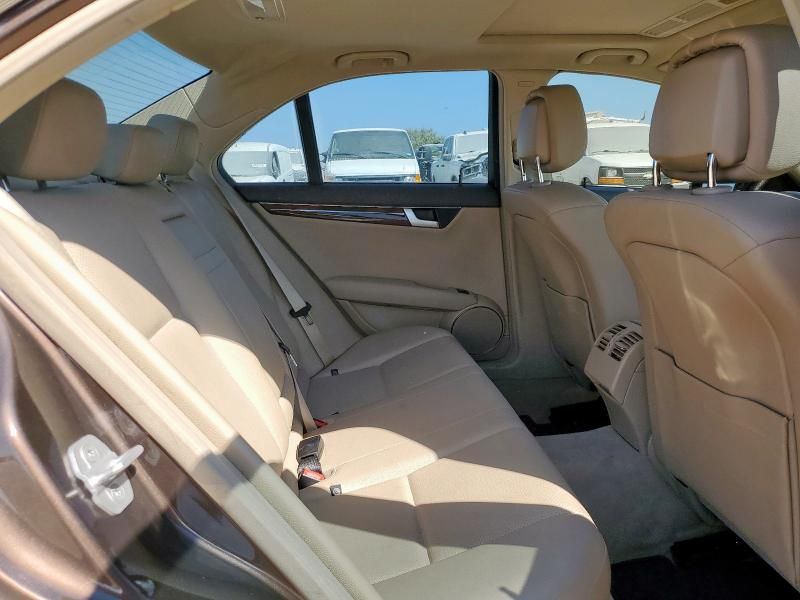 2013 Mercedes-Benz C 250