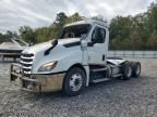 2020 Freightliner Cascadia 1-Semi Truck