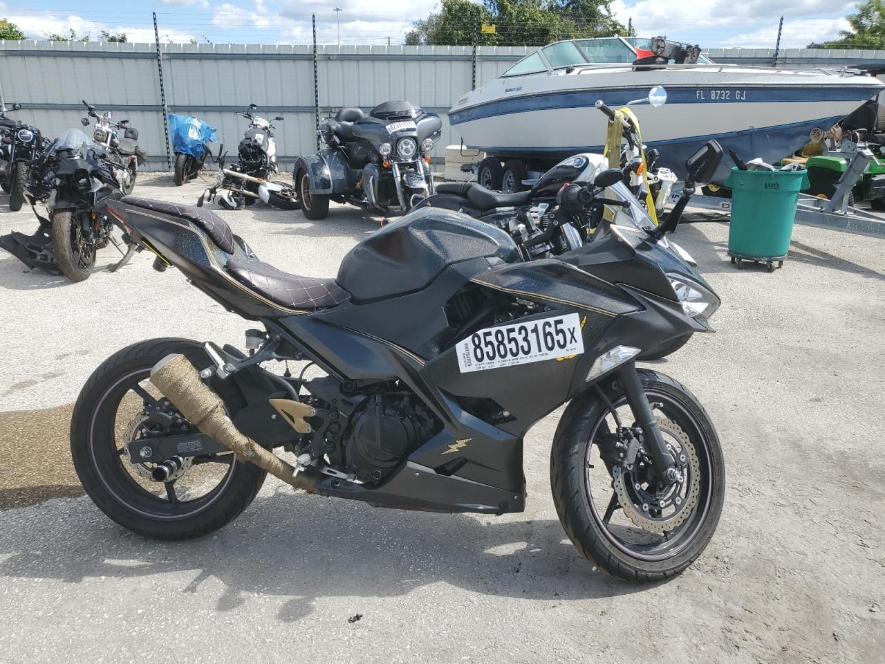 2023 Kawasaki EX400