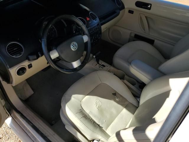 2009 Volkswagen New Beetle S