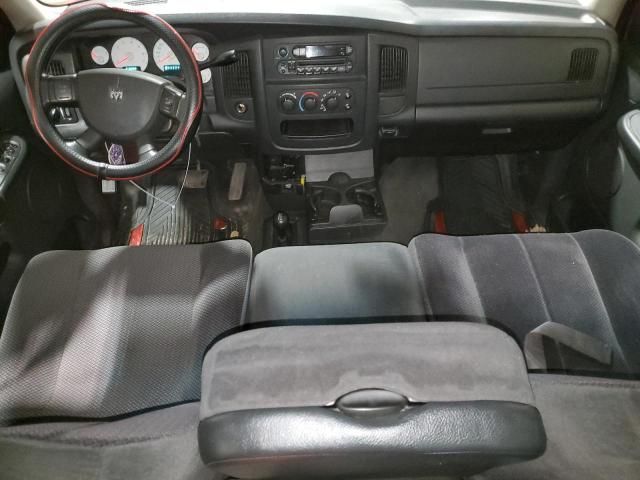 2004 Dodge RAM 1500 ST