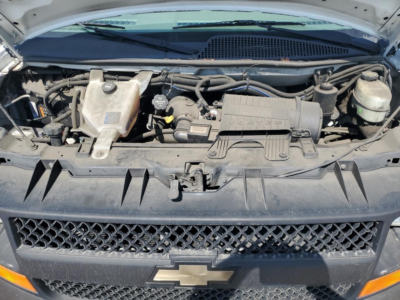 2013 Chev Express G2500