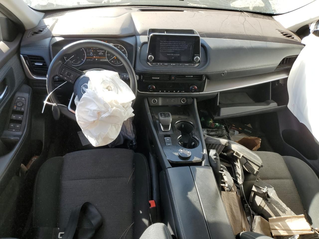 2022 Nissan Rogue sv