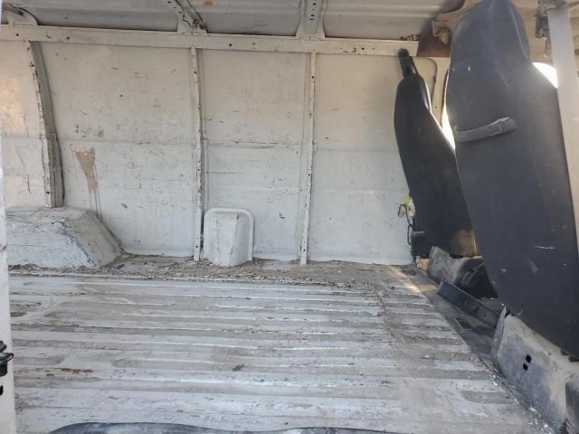 2002 Dodge RAM Van B2500