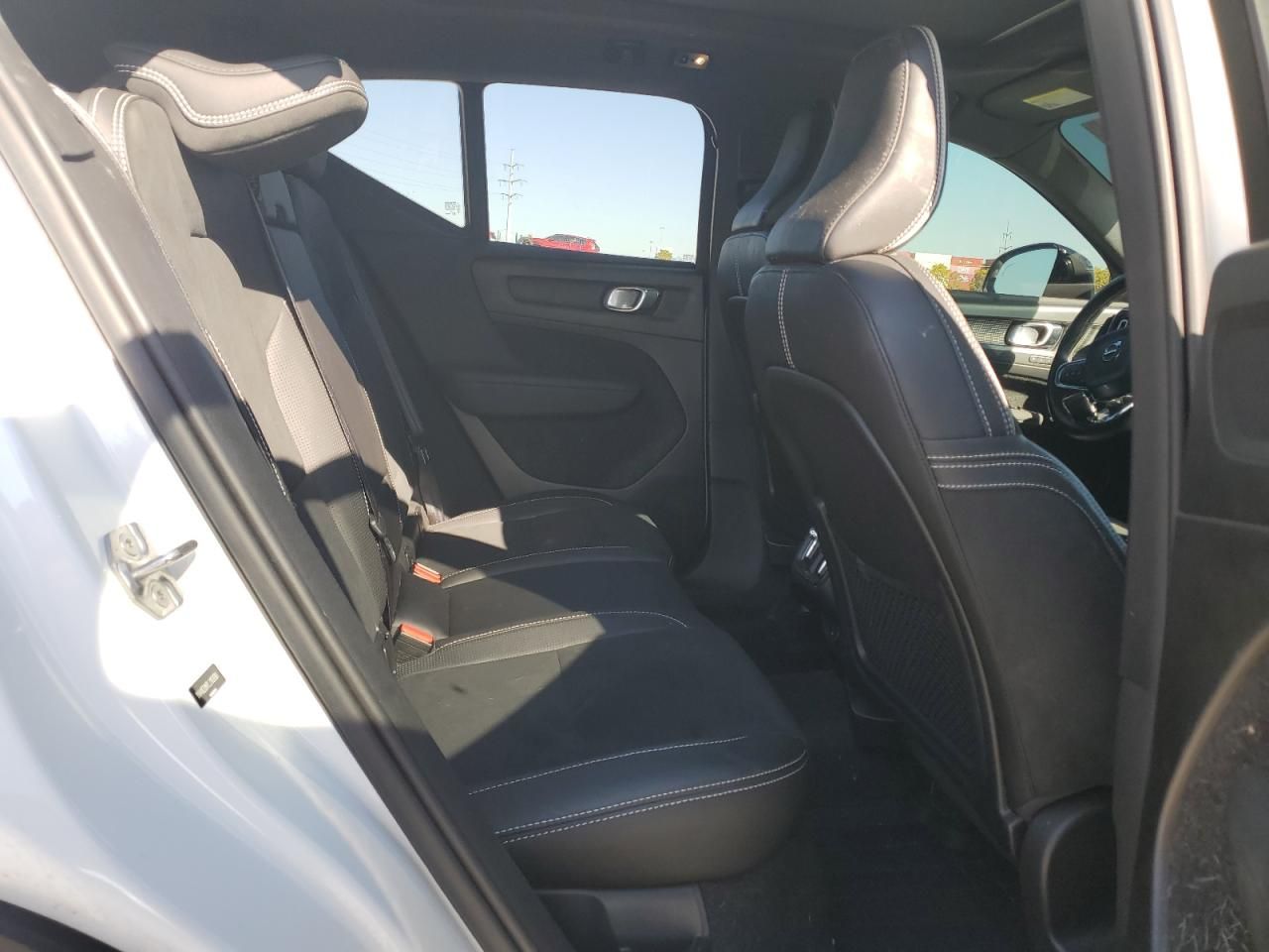 2020 Volvo Xc40 T5 R-design