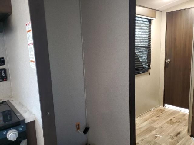 2018 Keystone Springdale Series m