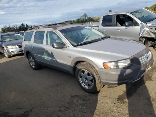 2004 Volvo XC70