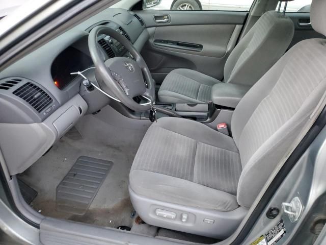 2005 Toyota Camry LE