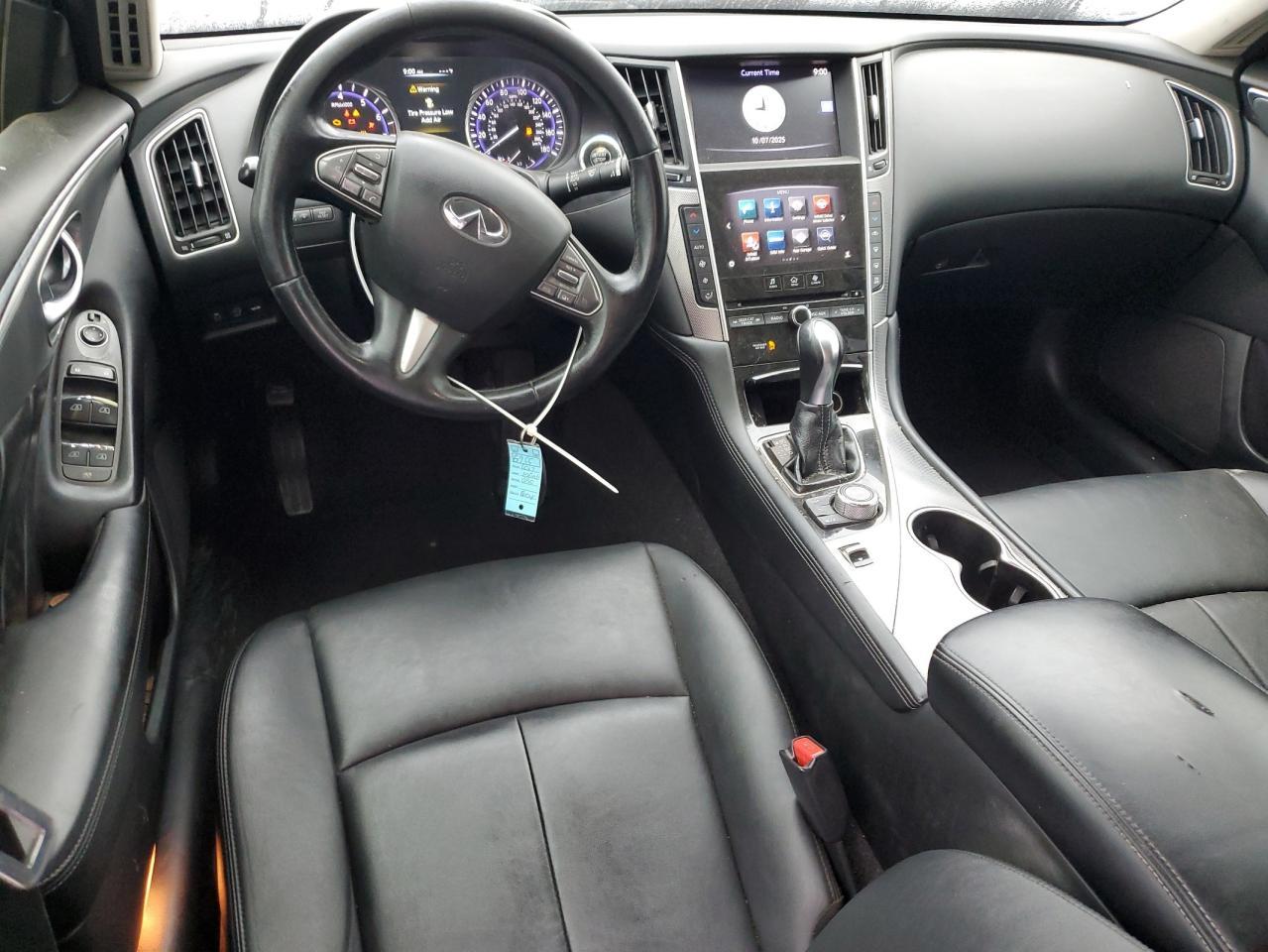 2017 Infiniti Q50 Base